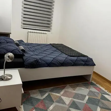 公寓 Hilandarska *